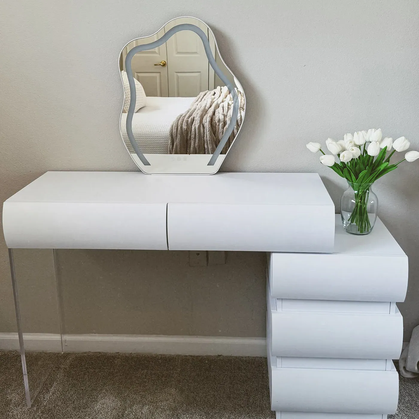 Elina Nordic Vanity Table with LED Mirror and Drawers image