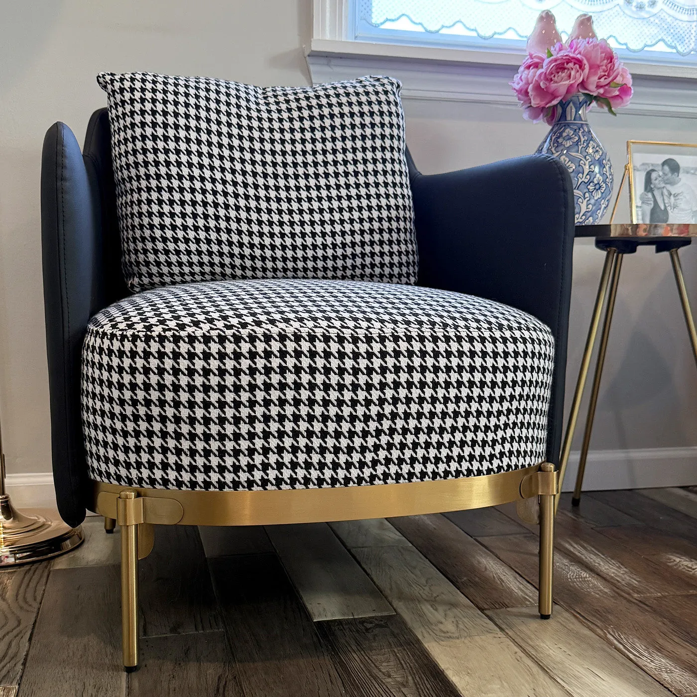 George Houndstooth Pattern Living Room Chair with Arms