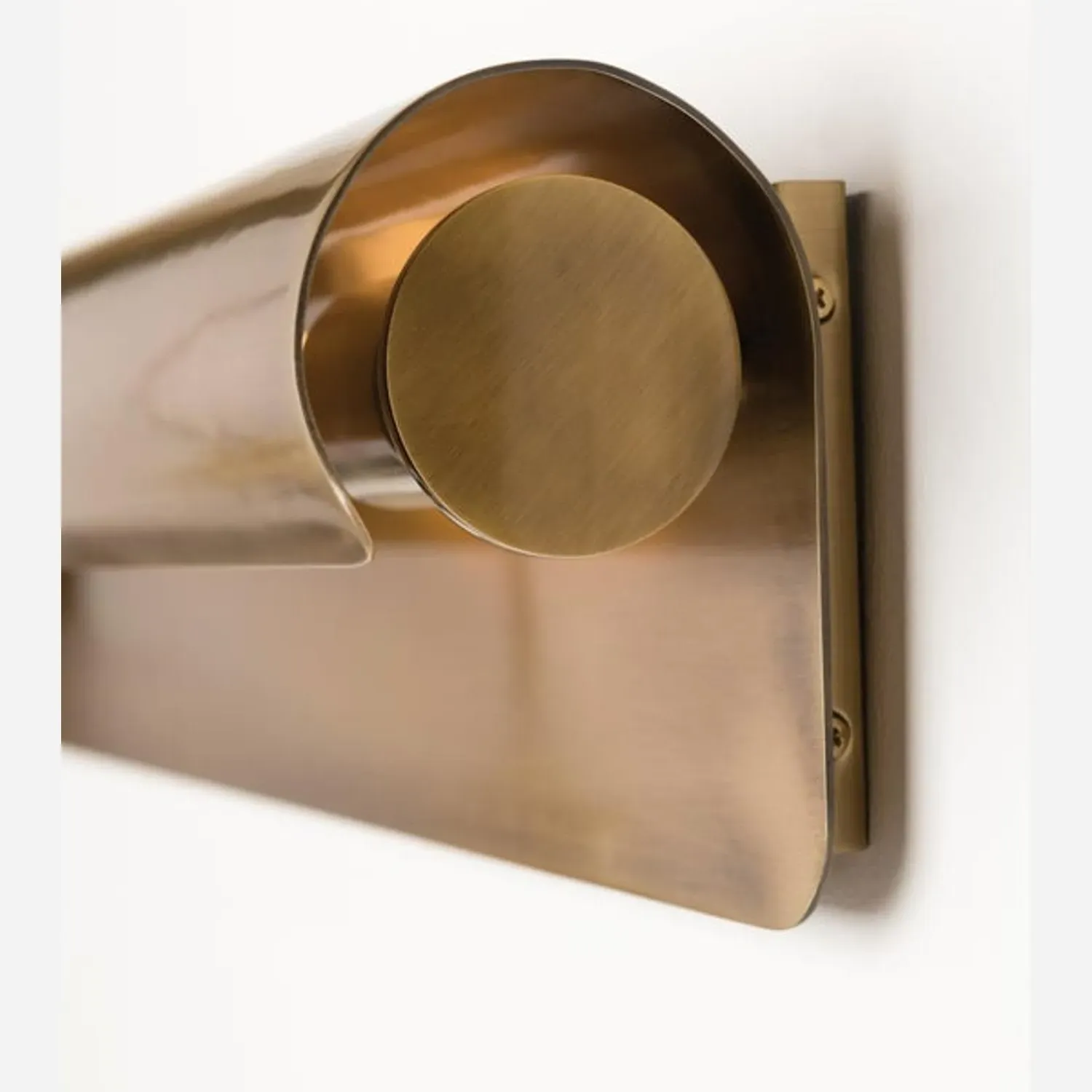 Accord Picture Light - Brass alternate view