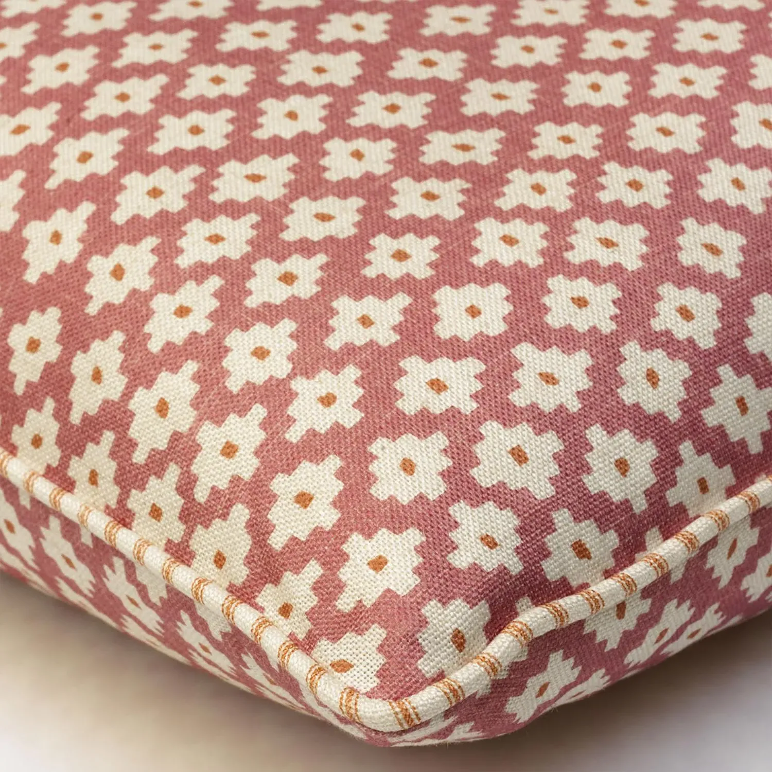 Square Cushion Geometric Pattern - Pink, Linen alternate view