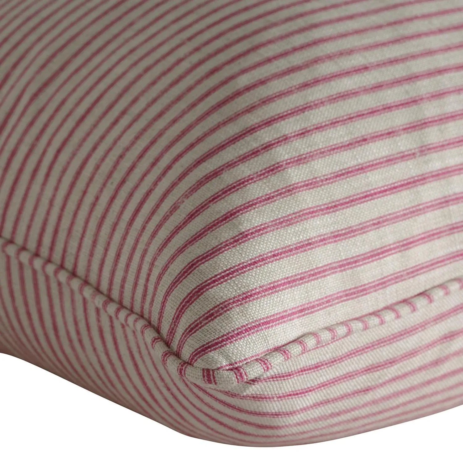 Savannah Paradise Cushion - Sustainable Feather alternate view