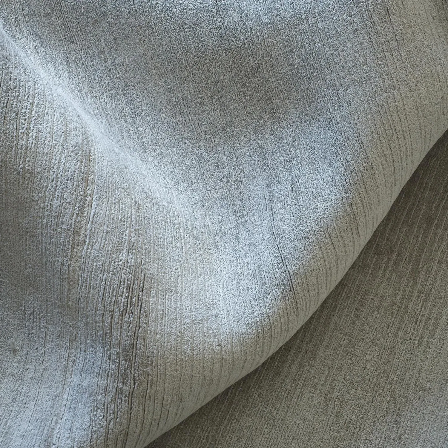 5' x 8' Medium Pile Rug - Natural, Viscose alternate view