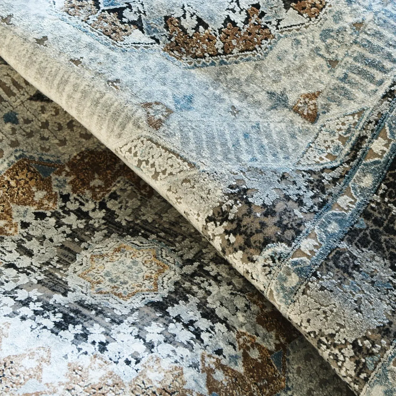 160cm x 230cm Medallion Rug - Multicolor, Woven alternate view