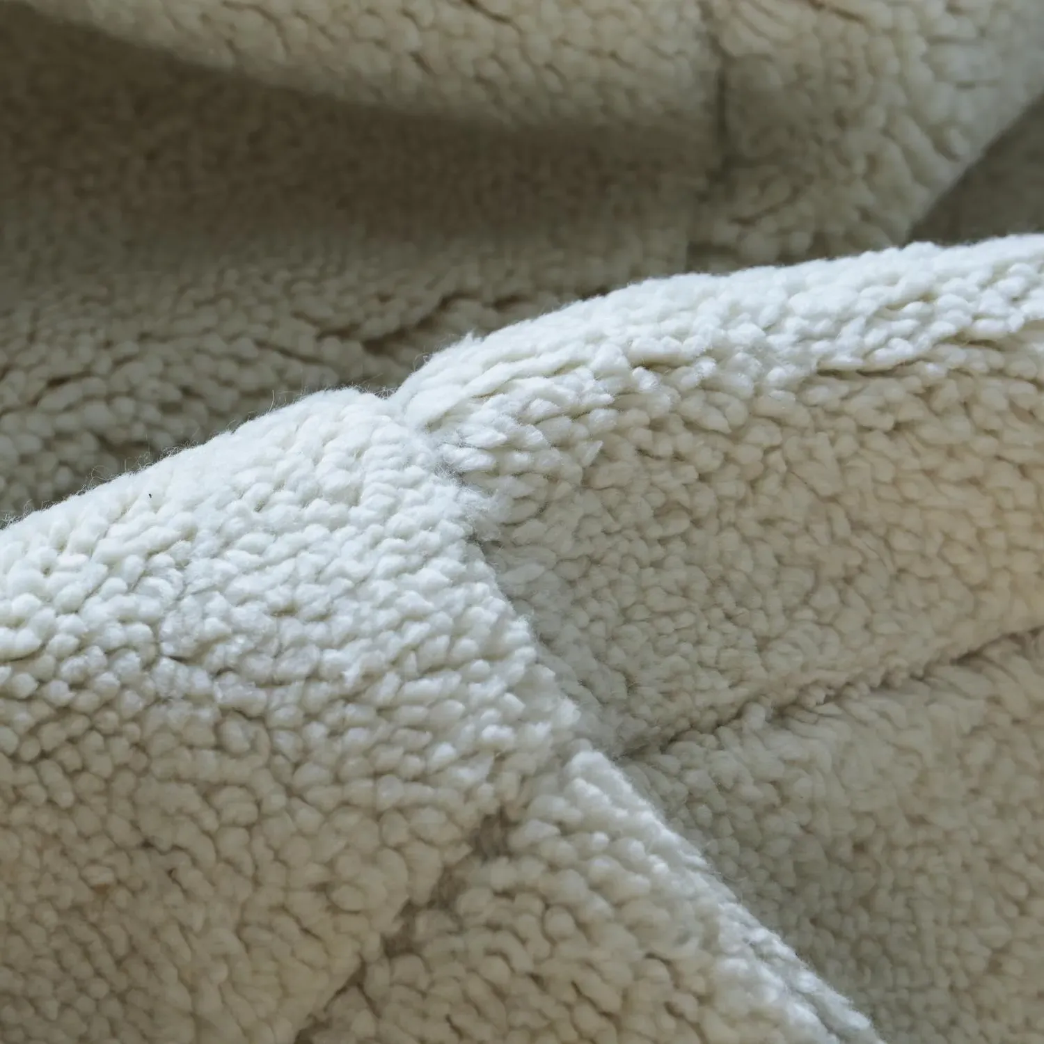 5' x 8' Diamond Rug - Ivory, New Zealand Wool alternate view