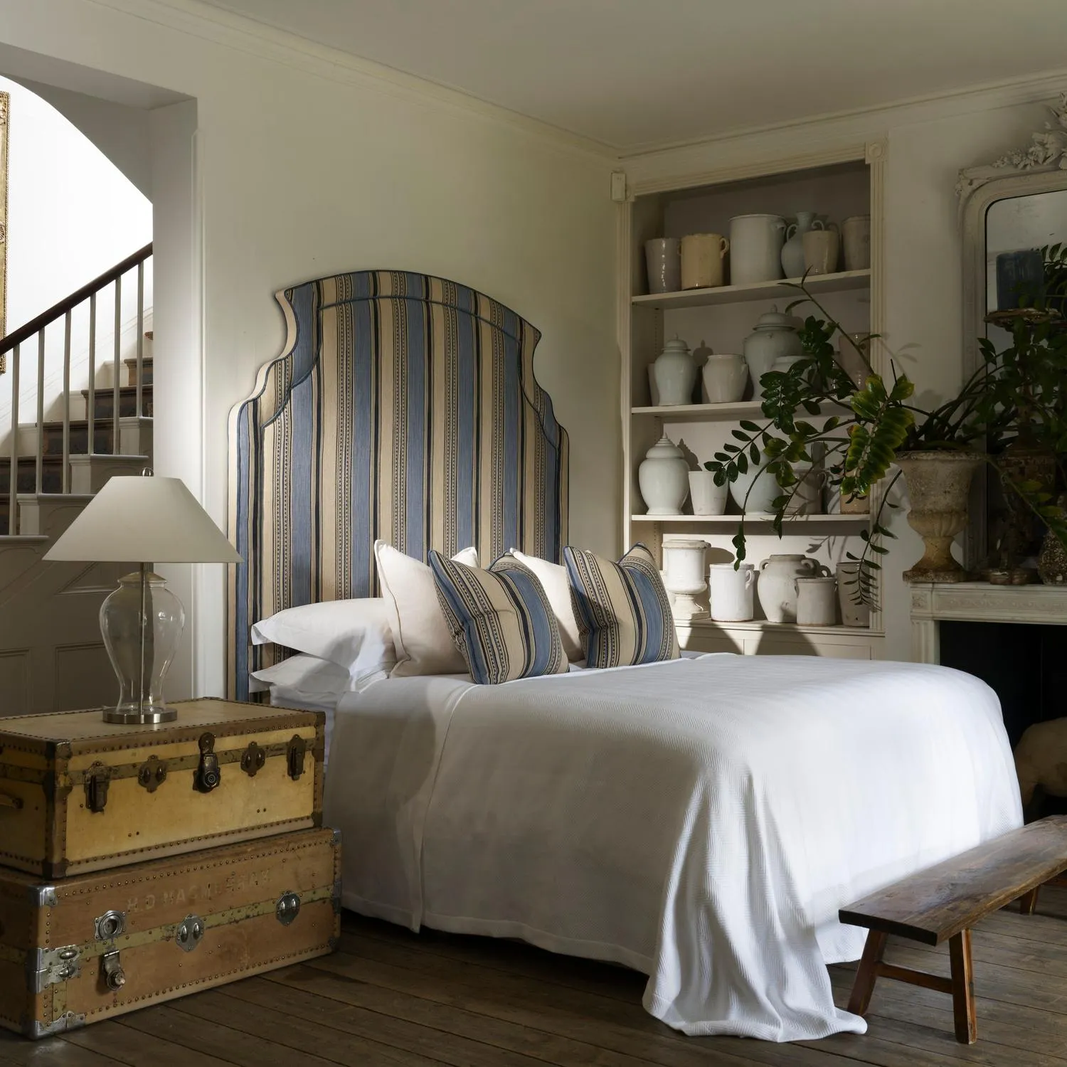 3ft Curved Headboard with Corner Detail - Upholstered product