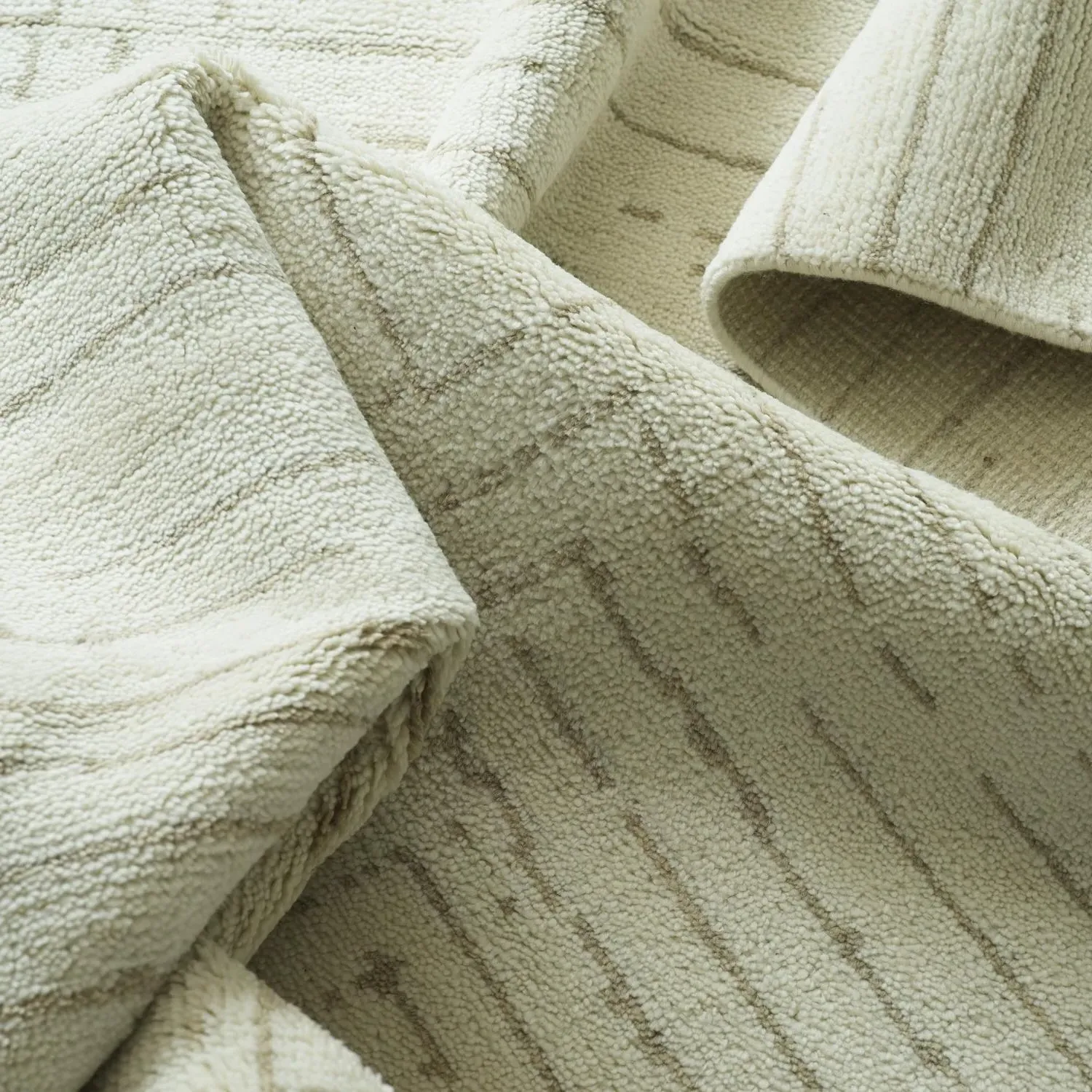5' x 8' Maze Pattern Rug - Ivory, Wool alternate view