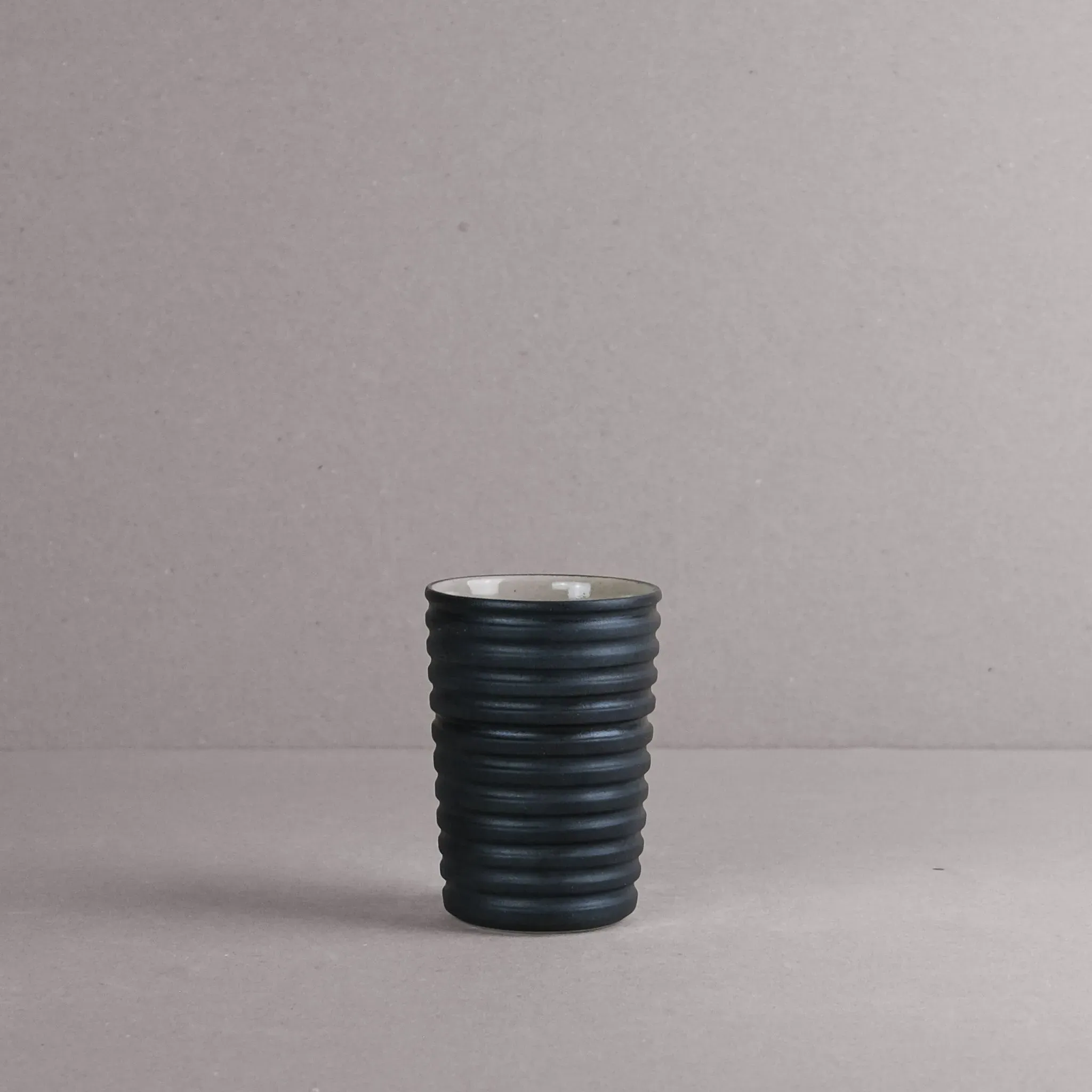 Ridged Beaker - Black image