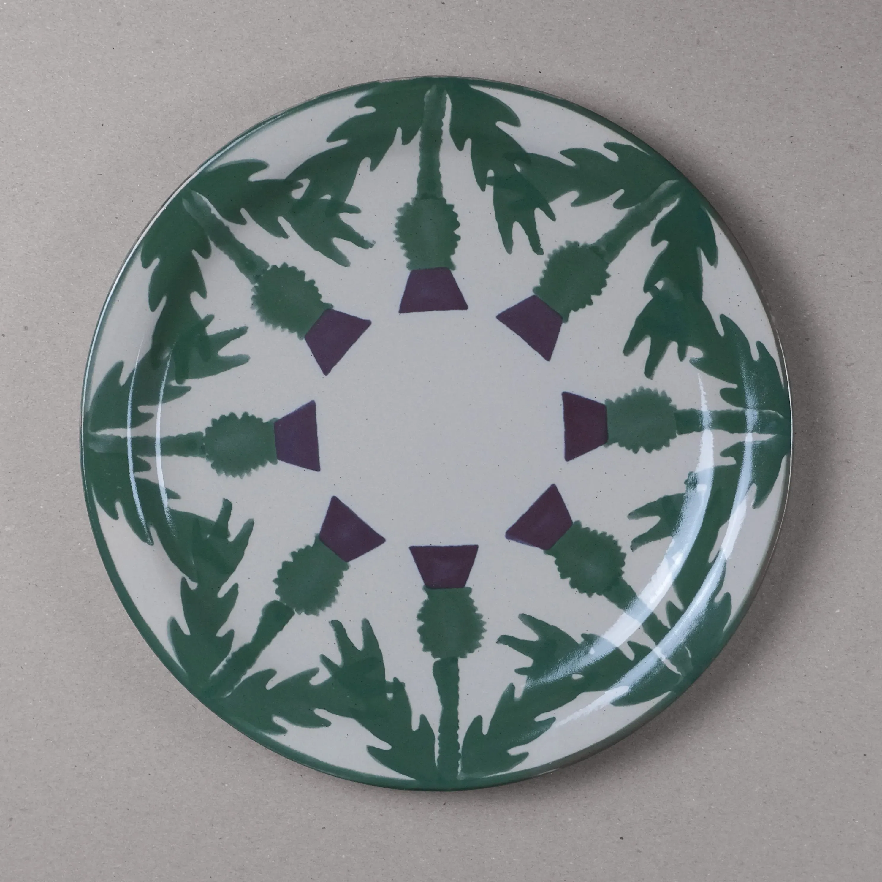 Cream Thistle Serving Plate - Cream, Stoneware