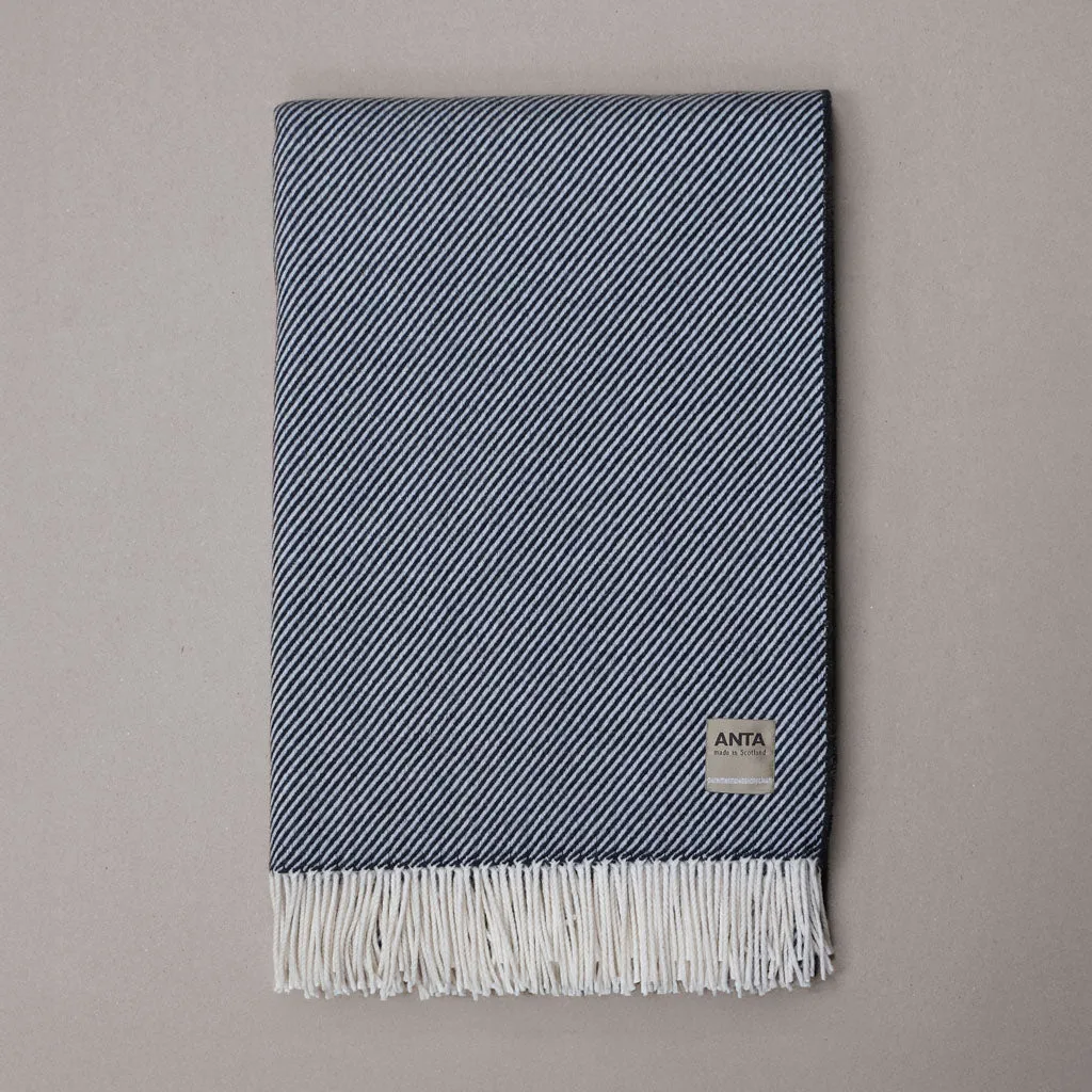 ANTA Peat Merino Wool Throw