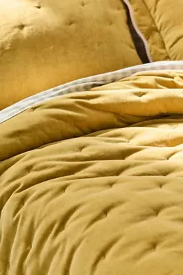 Abbott Scalloped Quilt - Yellow, Cotton Velvet product