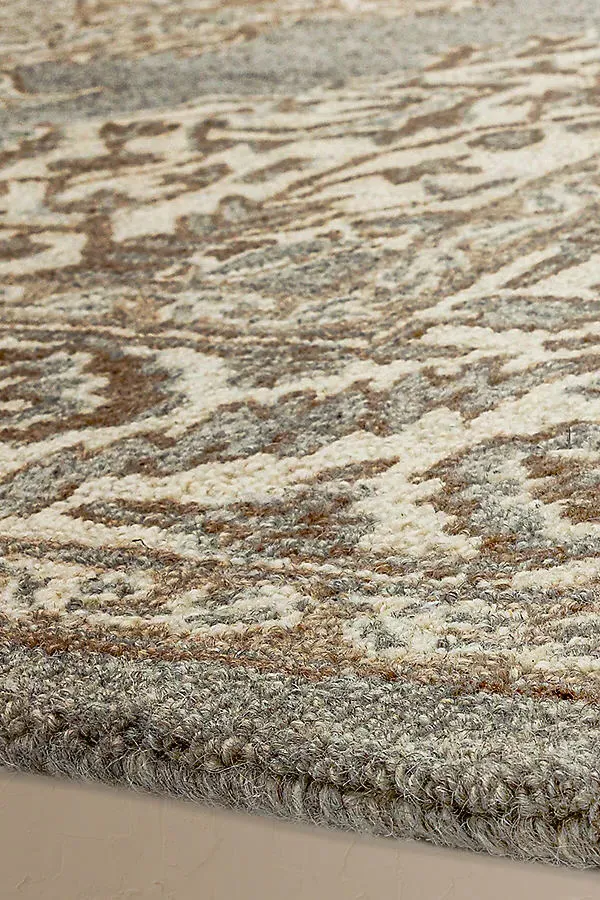Bronte Hand-Tufted Persian Rug - Beige, Wool product
