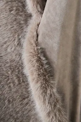 Chloe Faux Fur Throw Blanket - Polyester product