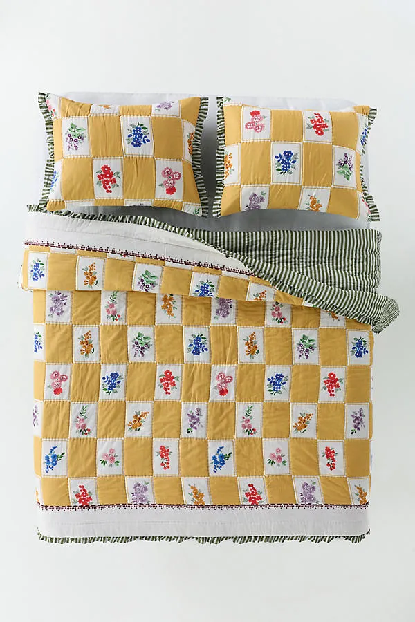 Cotton Voile Floral Printed Ruffle Quilted Bedspread - Double product