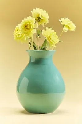 Doann Vase - Green, Ceramic product