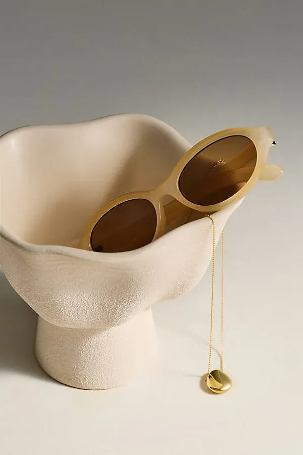 Dumae Lizzy Wavy Footed Vessel - White, Ceramic by Anthropologie, alternate view