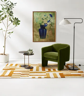 Effie Tripod Chair product
