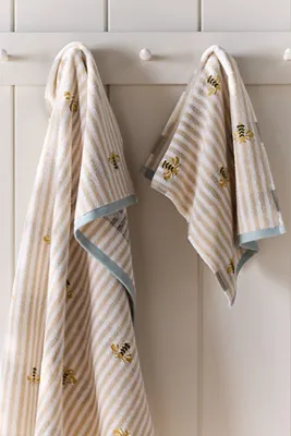 Icon Cotton Towel Collection alternate view