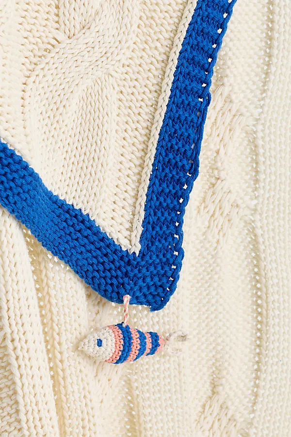 Juni Cotton Knit Fish Charm Throw Blanket - White product