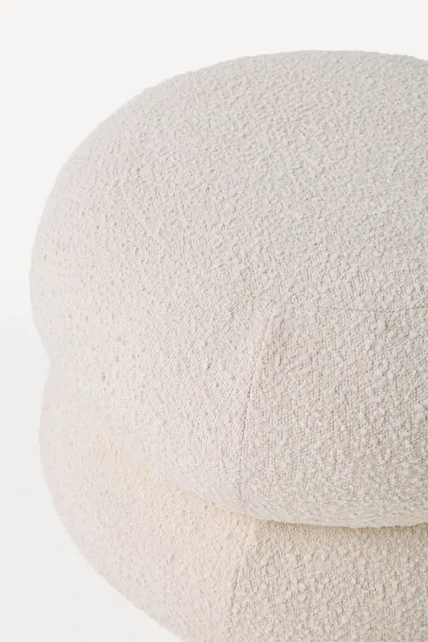 Muntz Round Ottoman - Ivory, Boucle product