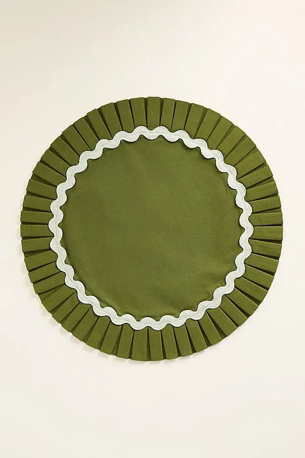 Ruby Ric Rac Pleated Round Placemat - Green, Cotton product