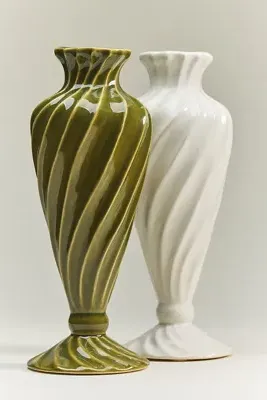 Ruthie Vase - Green, Earthenware product