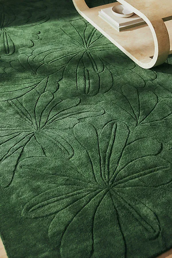 Sculpted Daisy 2x3 Rug - Green, Wool by Anthropologie