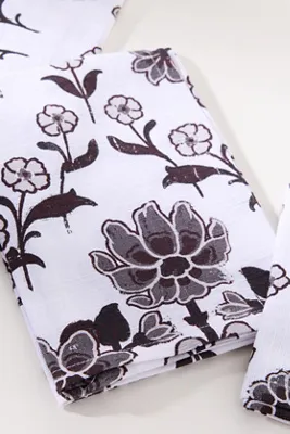 Tessa Napkins Set of 4 - Black, Cotton product