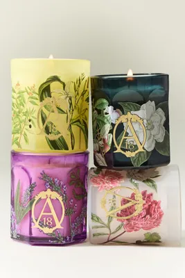 Apothecary 18 Sandalwood & Vanilla Glass Candle product
