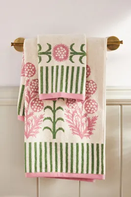 Cottage Bath Towel Collection - White product