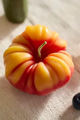 Heirloom Tomato Shaped Beeswax Candle - Natural product