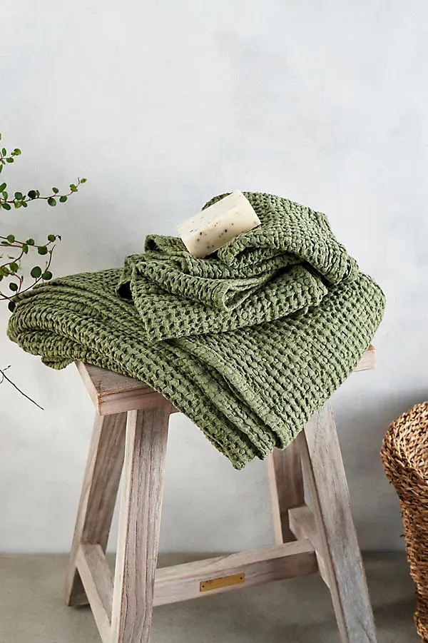 Waffle Weave Bath Towel - Green, Cotton/Linen by Anthropologie