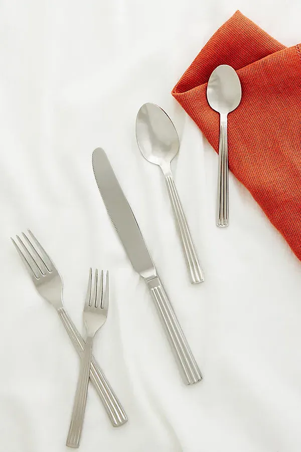 Sole 5-Piece Flatware Place Setting - Silver product