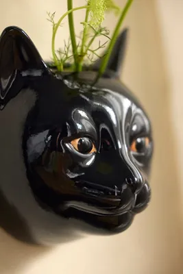 Lucky Cat Wall Vase - Hand-Painted Ceramic by Anthropologie, alternate view