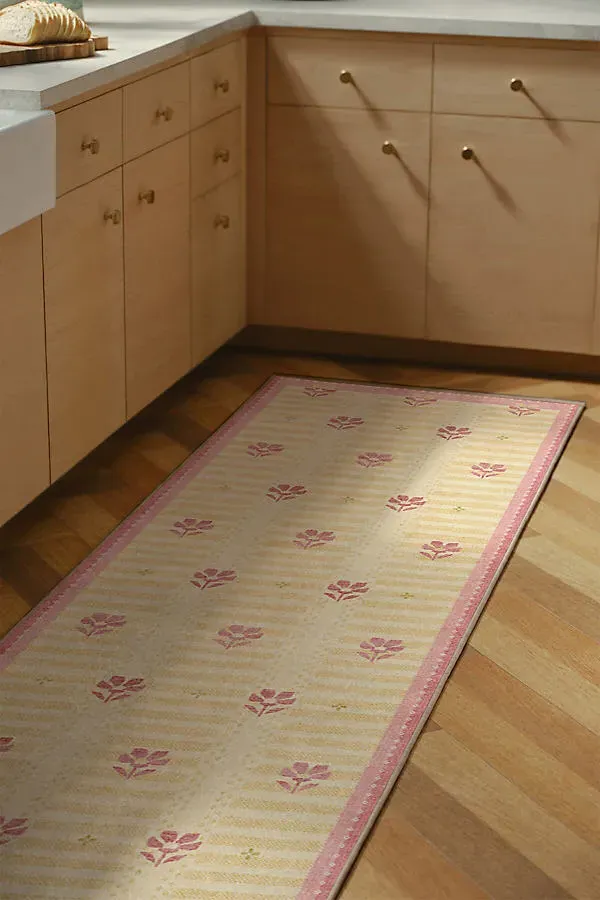 Vida Rose Tufted Rug - Pink, Polyester product