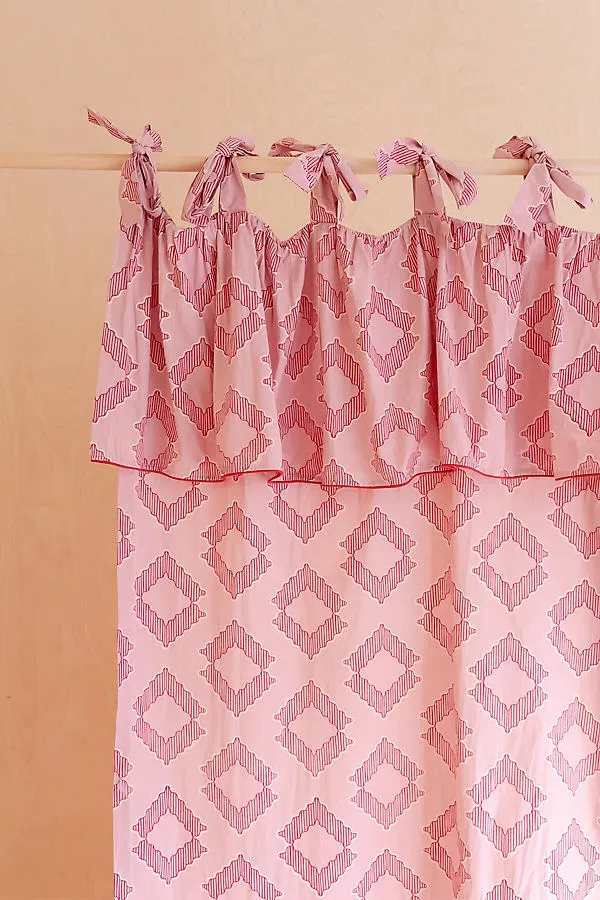 Diamond Pattern Curtain - Pink, Cotton product