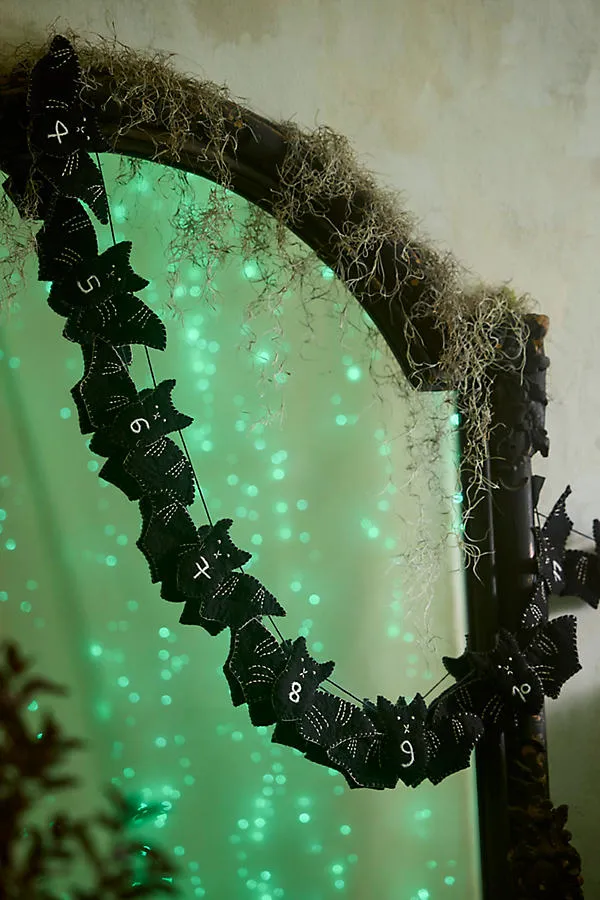 13 Nights of Halloween Countdown Garland product