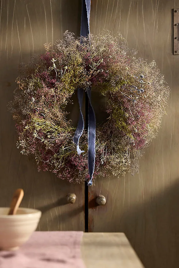 Botanical Monet Dried Gypsophila Wreath product
