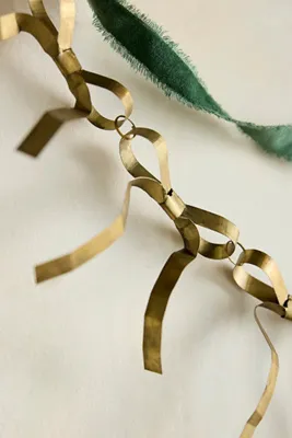 Iron Bows Garland product