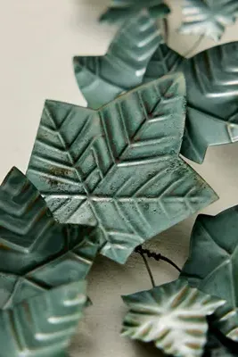 Ivy Tendrils Iron Garland - Green product