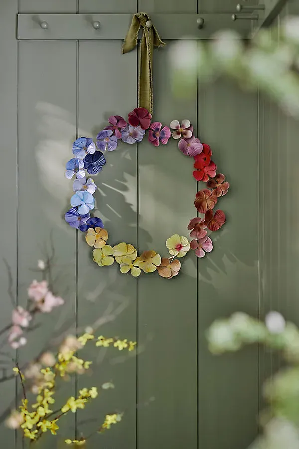 Pansy Iron Wreath - Purple product