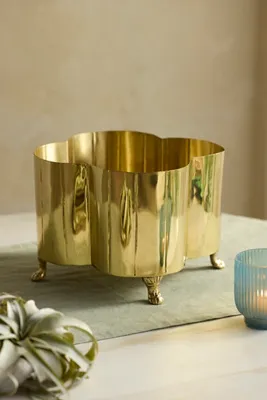 Quatrefoil Planter on Feet - Polished Brass product