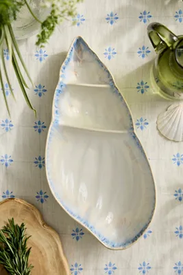 Spiral Shell Stoneware Serving Platter - White product