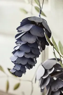 Wisteria Iron Garland product