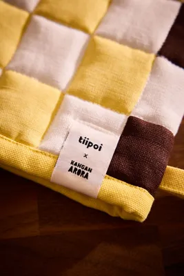 Quilted Oven Mitt - Brown, Cotton/Linen product