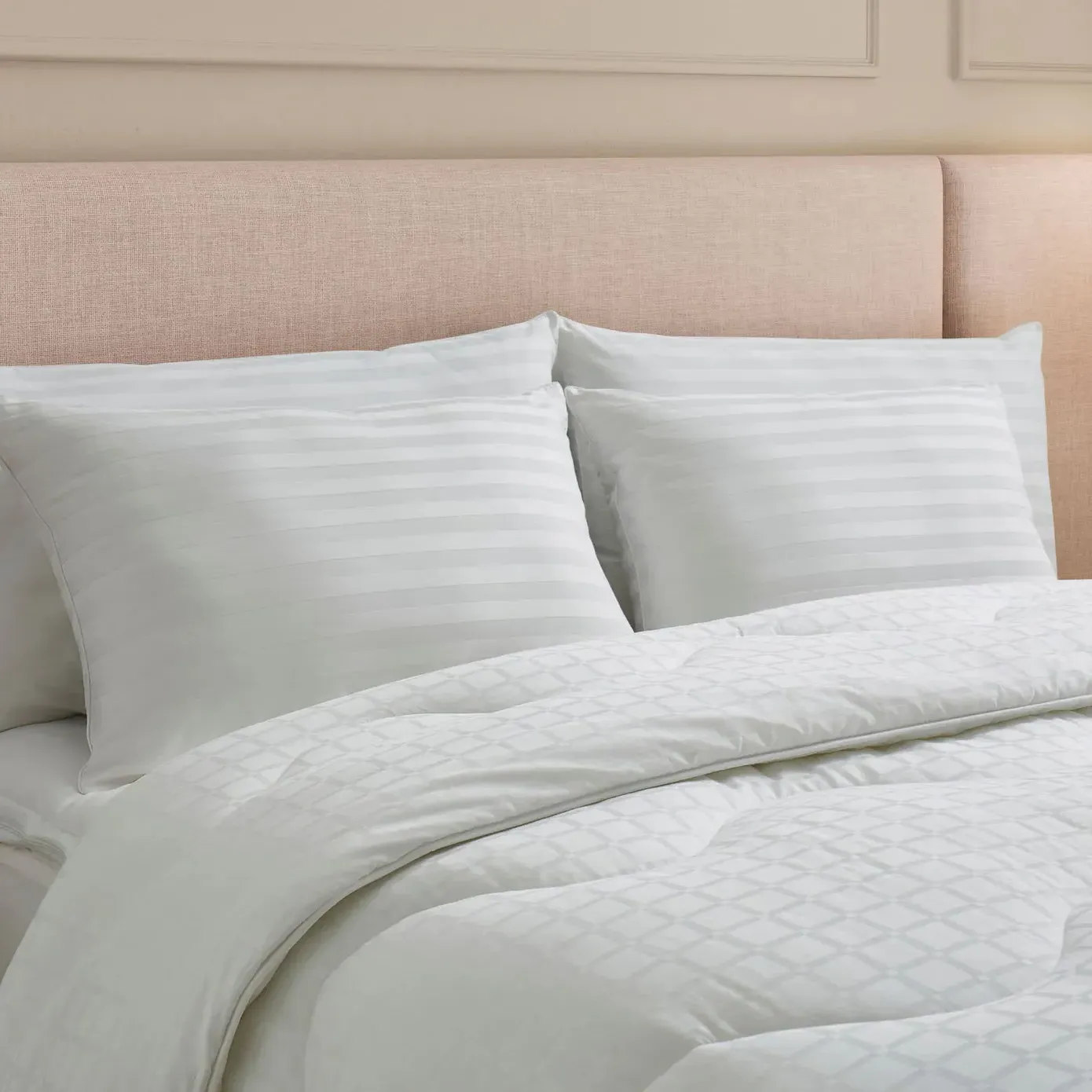 Boutique Silk Pillow - Cotton product