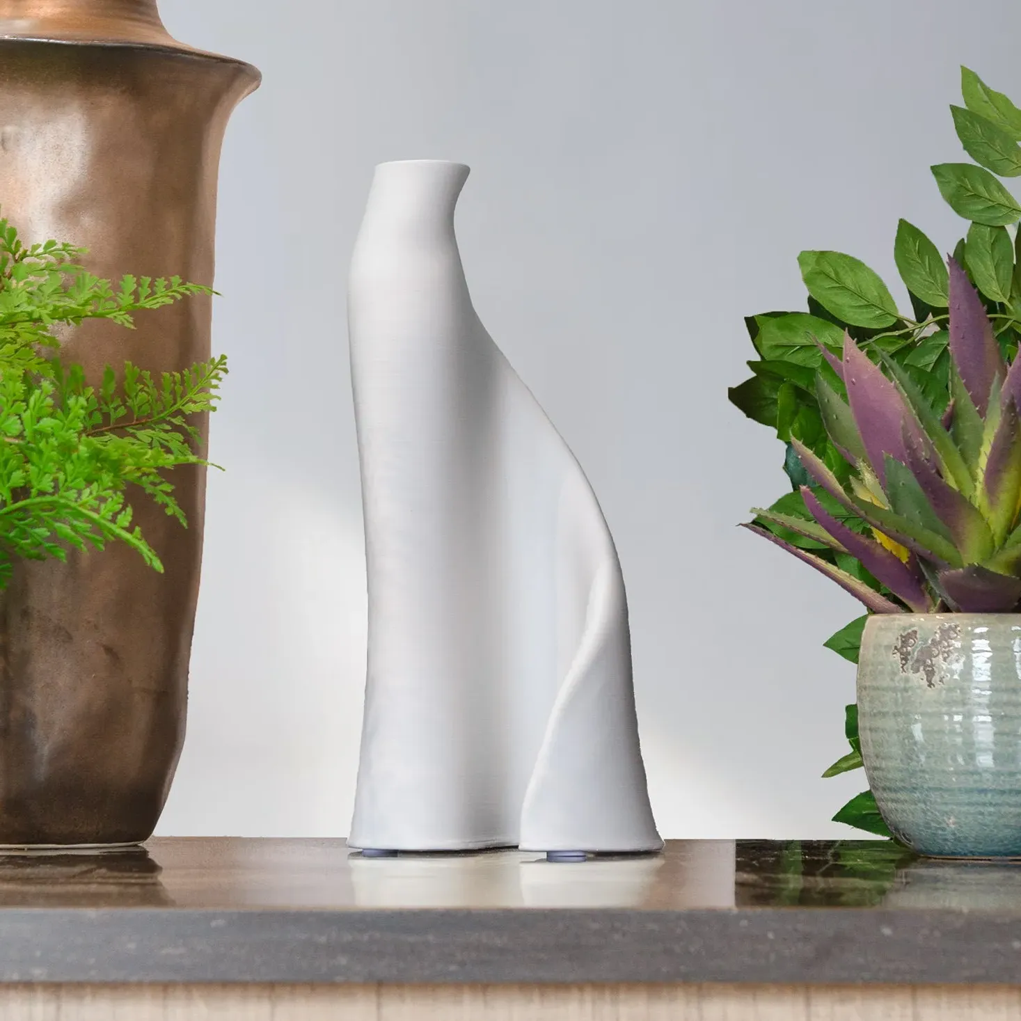 Large 3D Effect Printed Vase - White product