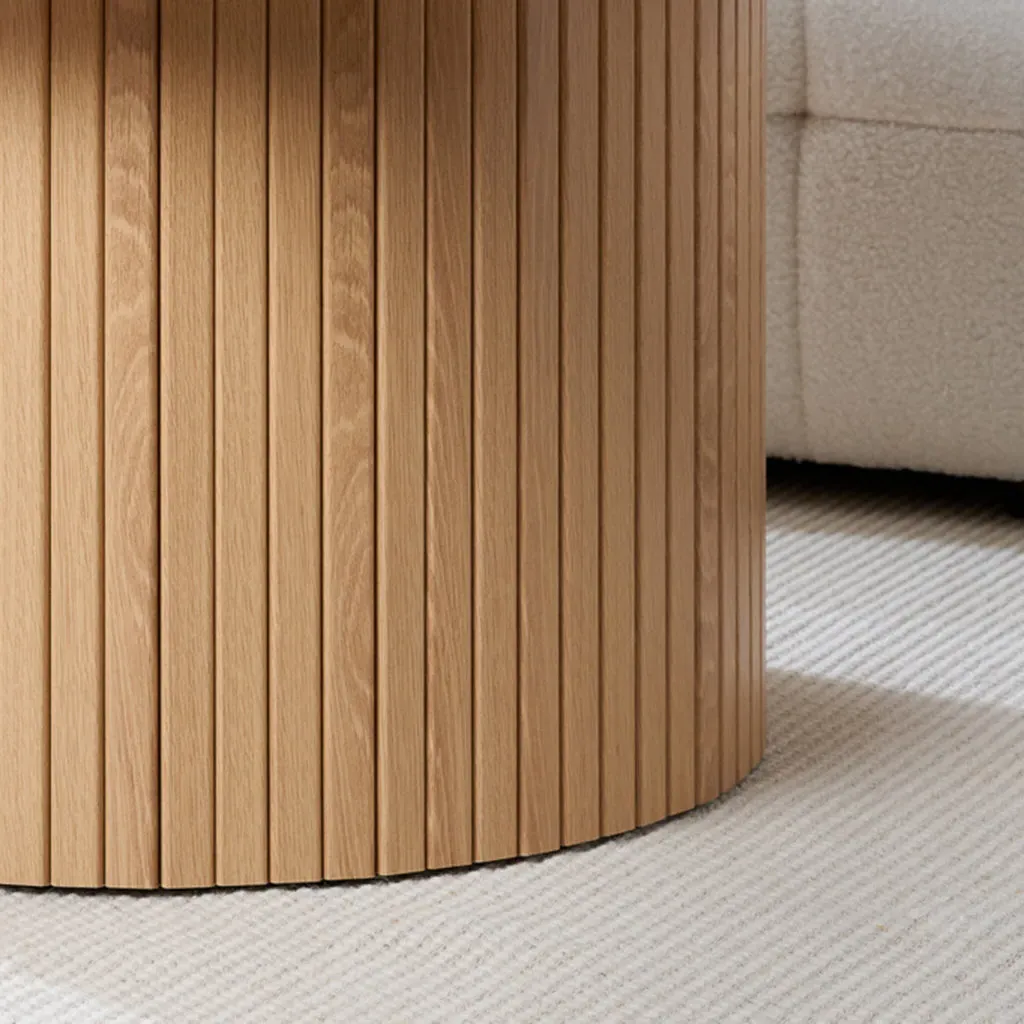 Tiffany Round Coffee Table - Oak, Wood alternate view