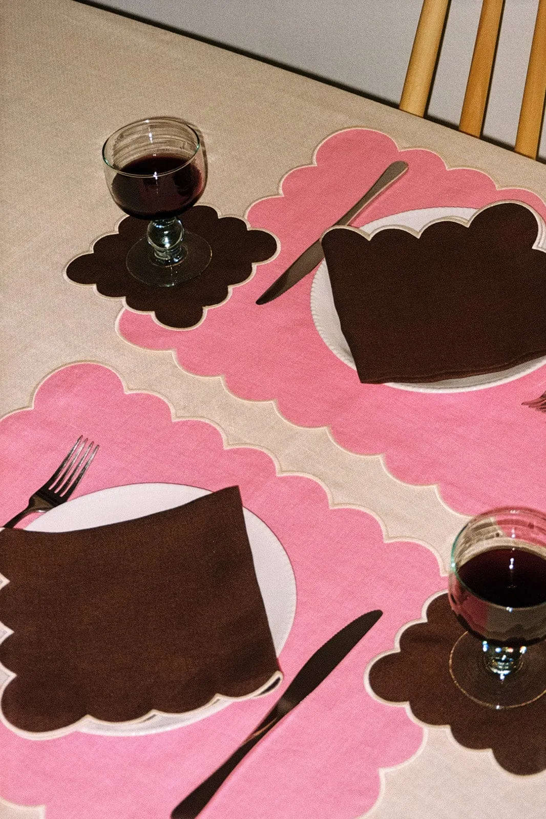 Scalloped Linen Napkins Set of 2 - Chocolate by Arkitaip