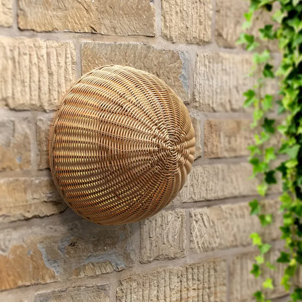 Cerchio Rechargeable Wall Light - Natural, Rattan alternate view