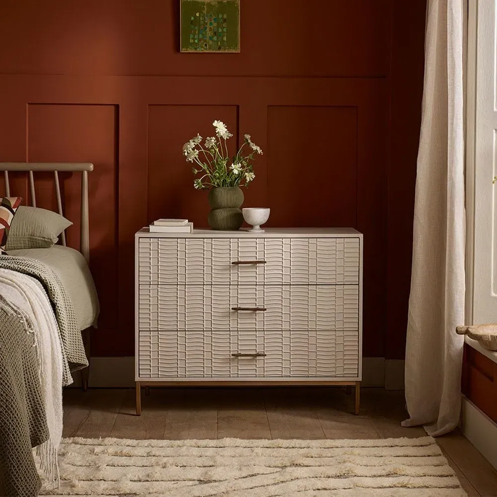 Ivy Chest of Drawers - White image